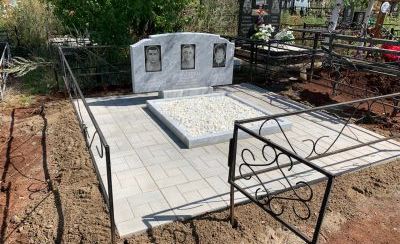 Памятники из мрамора  