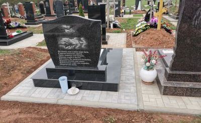 Памятники из гранита