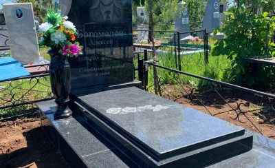 Памятники из гранита