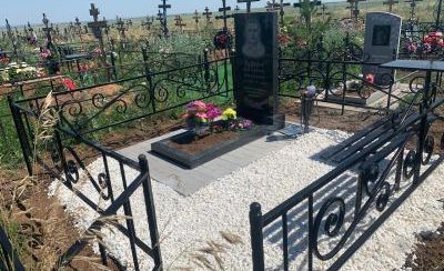 Памятники из гранита